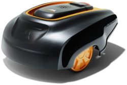 McCulloch RM600 Robotic Lawnmower.